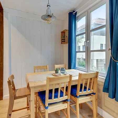 Moksea Przy Plazy Parking W Cenie